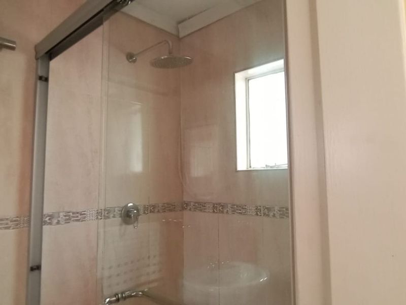 House Rental Monthly In Midrand - Photo 9