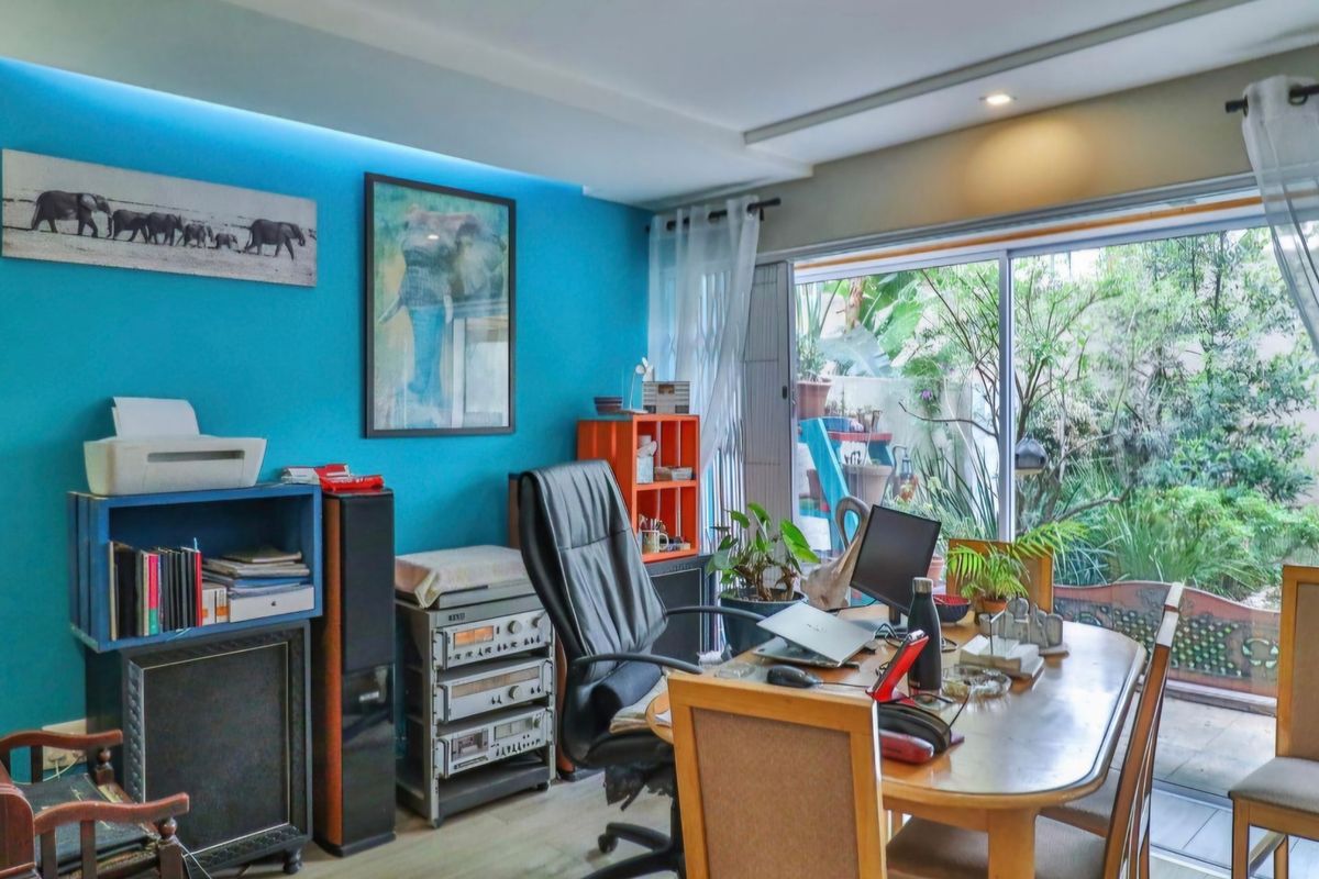 Townhouse For Sale In Johannesburg - Photo 3