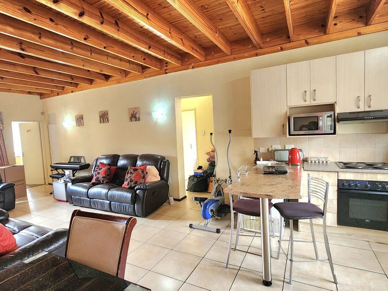 Cluster For Sale In Midrand - Photo 3