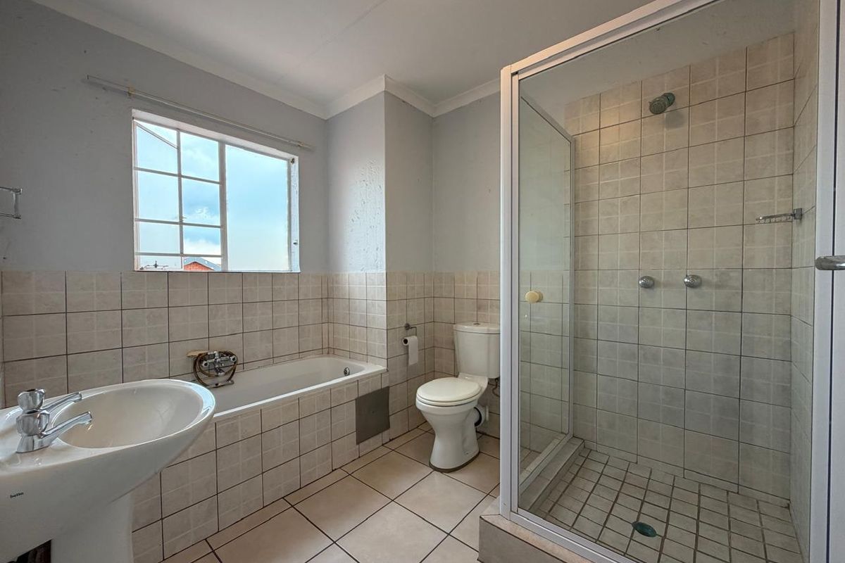 Apartment Pending Sale In Centurion - Photo 5