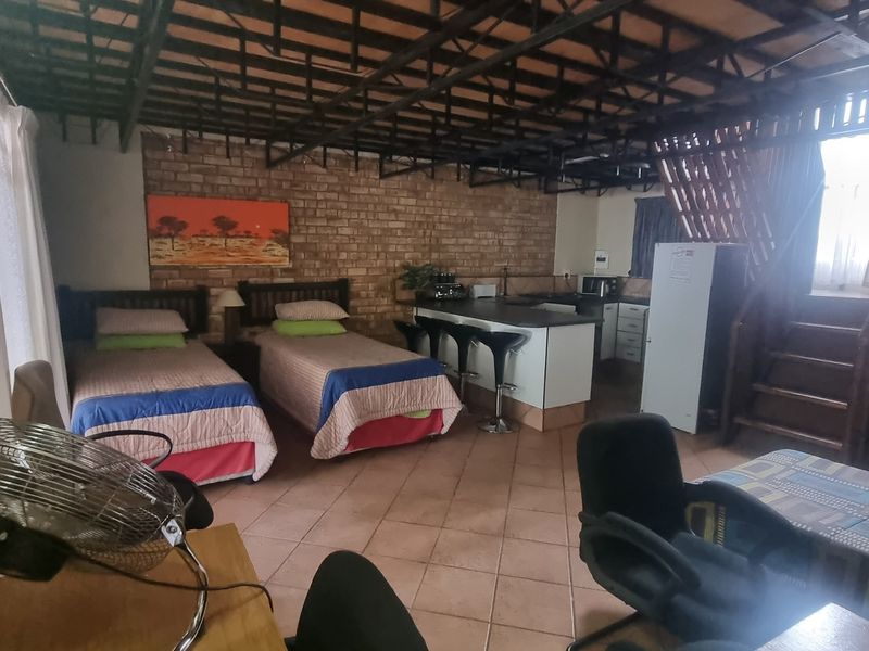 House For Sale In Witbank - Photo 5