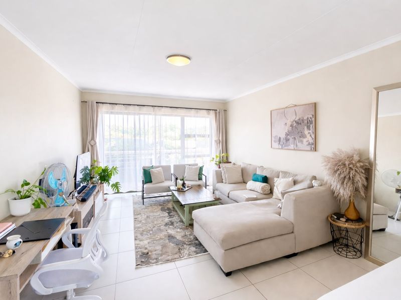 Apartment Pending Sale In Sandton - Photo 2