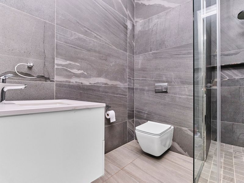 Apartment For Sale In Sandton - Photo 9