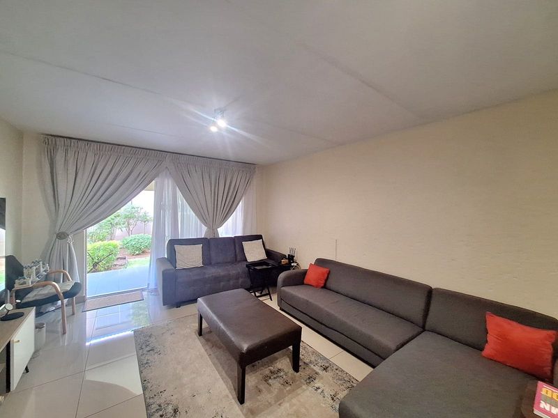 Townhouse For Sale In Midrand - Photo 7