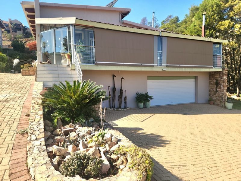 House Pending Sale In Bronkhorstspruit - Photo 2