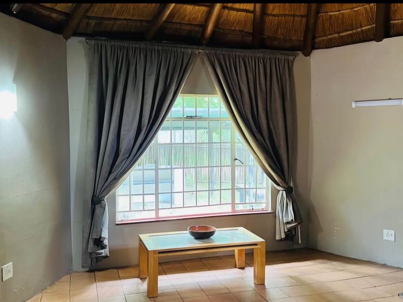 Apartment Rental Monthly In Midrand - Photo 2