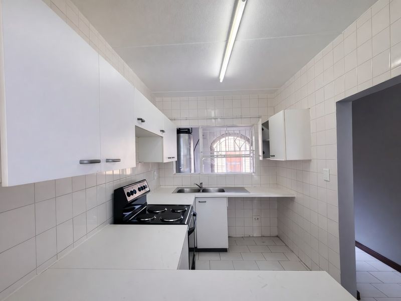 Apartment Pending Sale In Sandton - Photo 5