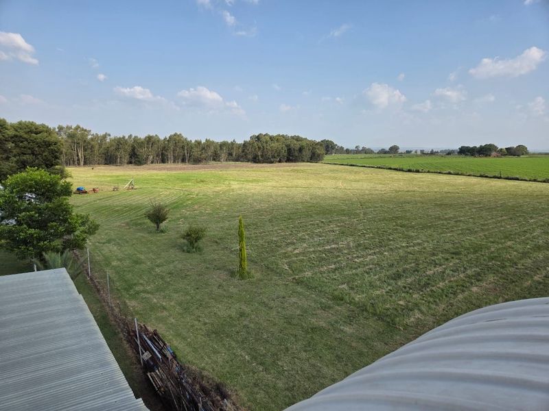 Farm Pending Sale In Bronkhorstspruit - Photo 1