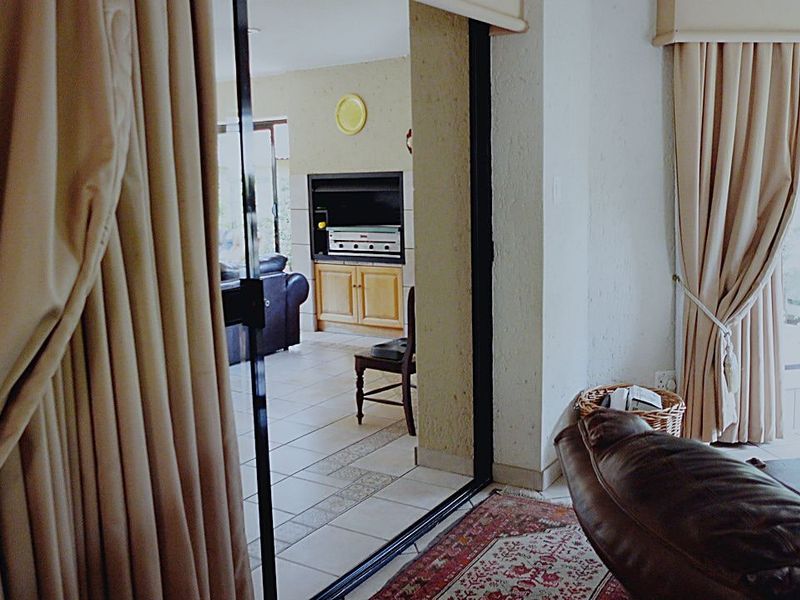 House For Sale In Pretoria - Photo 10