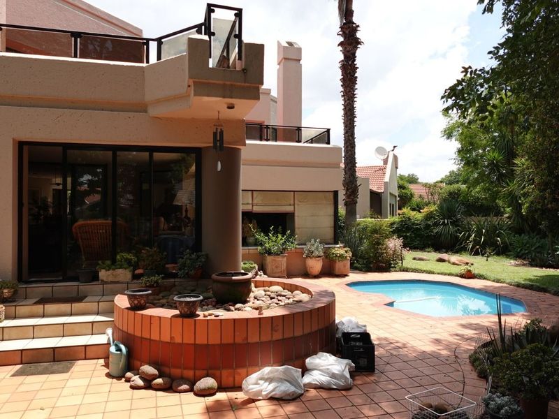 House For Sale In Pretoria - Photo 2