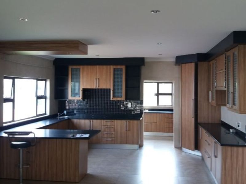 Cluster For Sale In Midrand - Photo 5