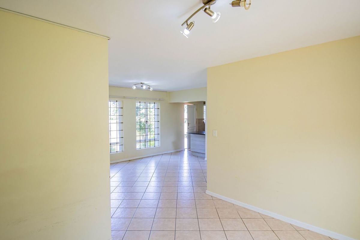 House Pending Sale In Midrand - Photo 5