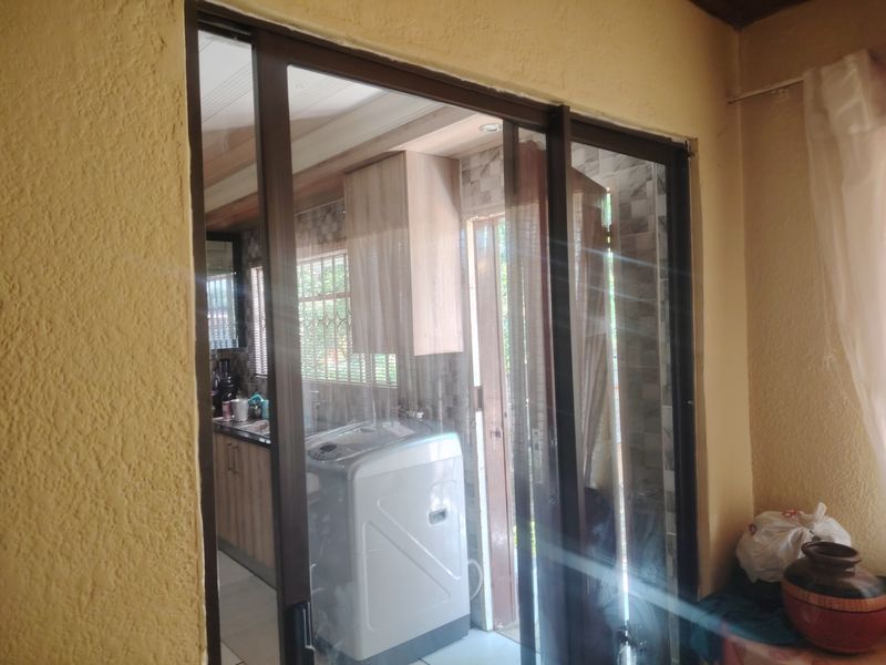 House For Sale In Nigel - Photo 5