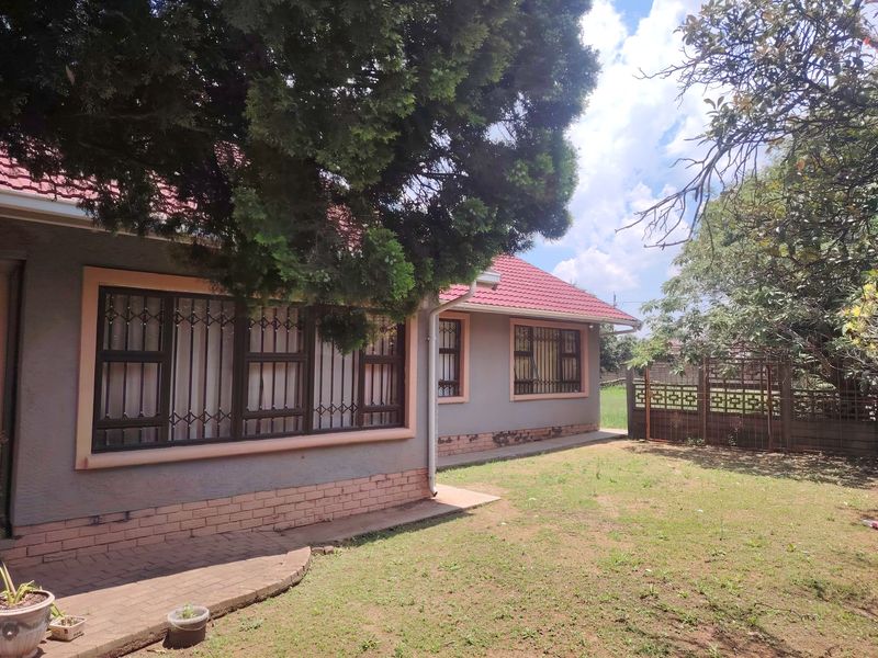 House For Sale In Nigel - Photo 8