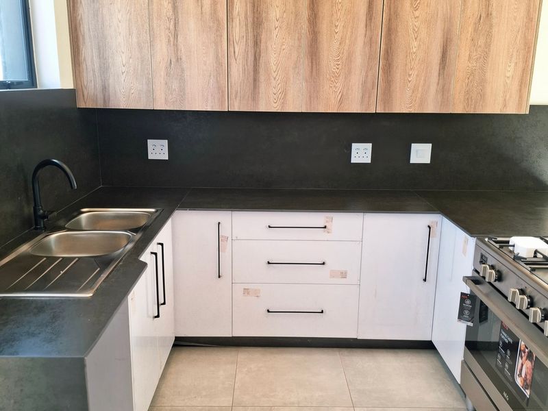 House For Sale In Potchefstroom - Photo 4