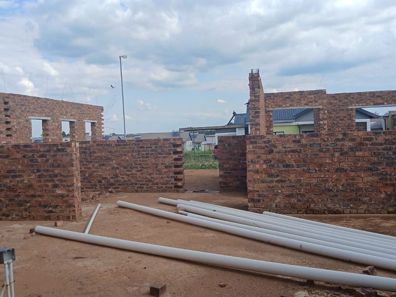 House For Sale In Rayton - Photo 7