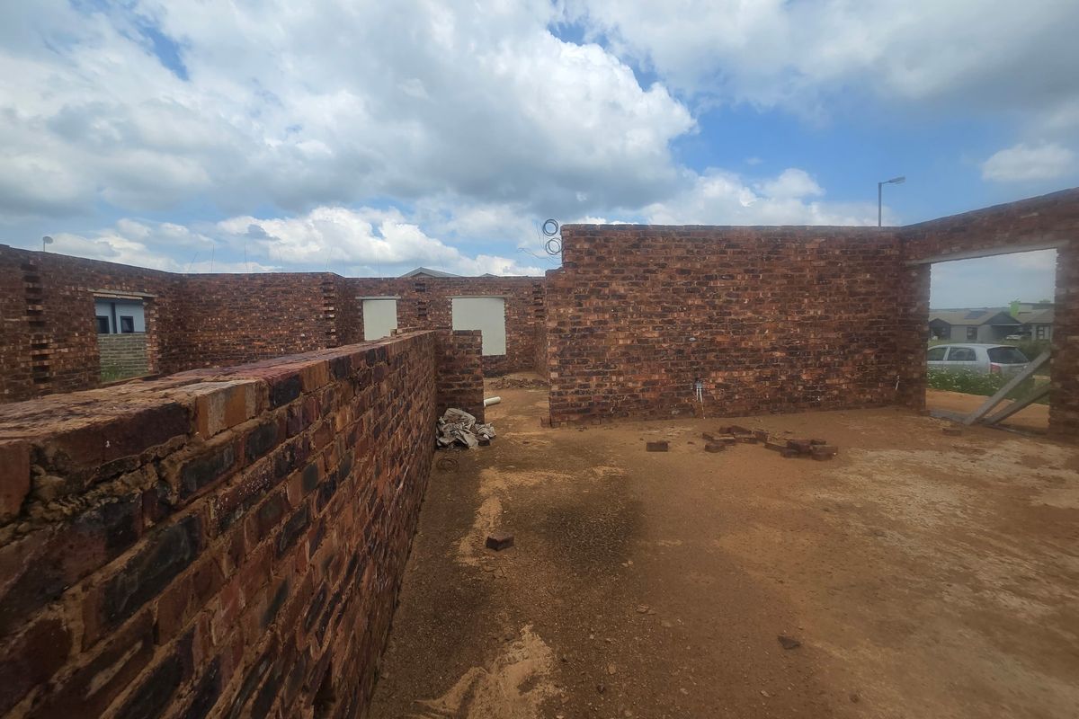 House For Sale In Rayton - Photo 5