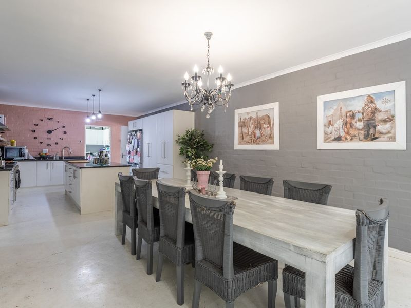 House Pending Sale In Cape Town - Photo 9