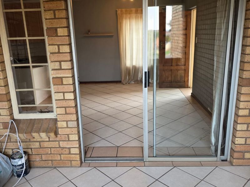 Apartment For Sale In Centurion - Photo 9