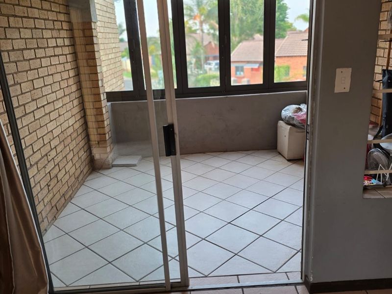 Apartment For Sale In Centurion - Photo 6