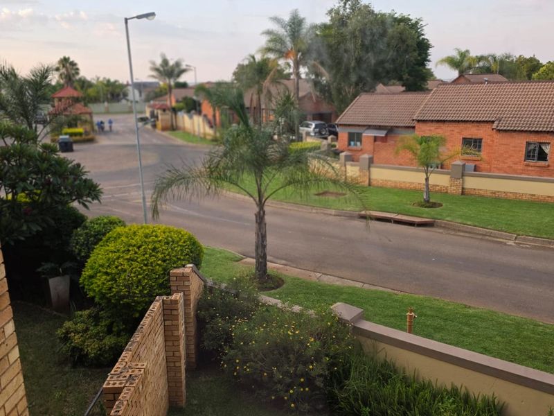 Apartment For Sale In Centurion - Photo 1