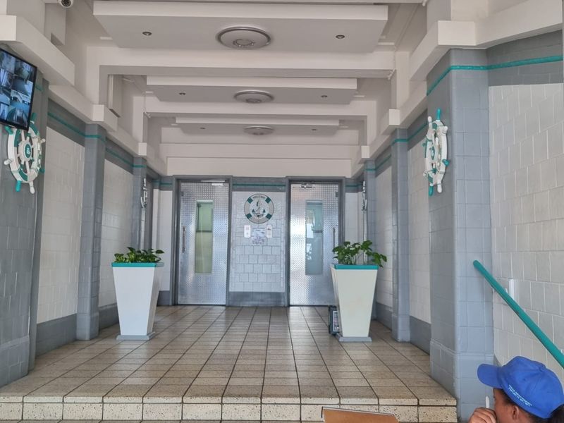 Apartment For Sale In Durban - Photo 2
