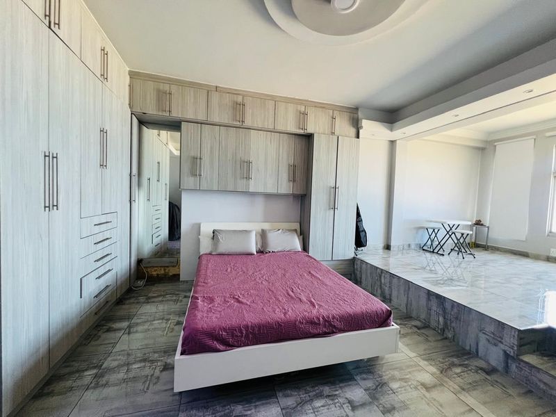 Apartment For Sale In Durban - Photo 1