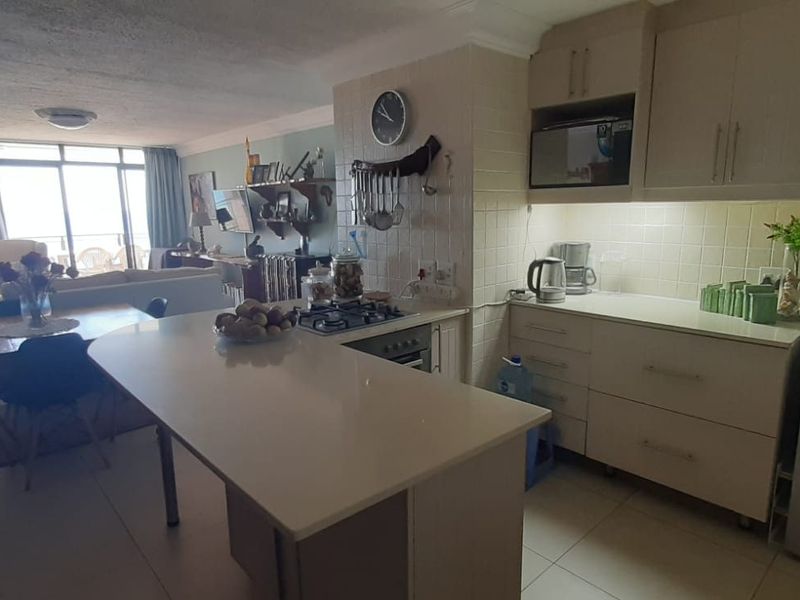 Apartment For Sale In Margate - Photo 5