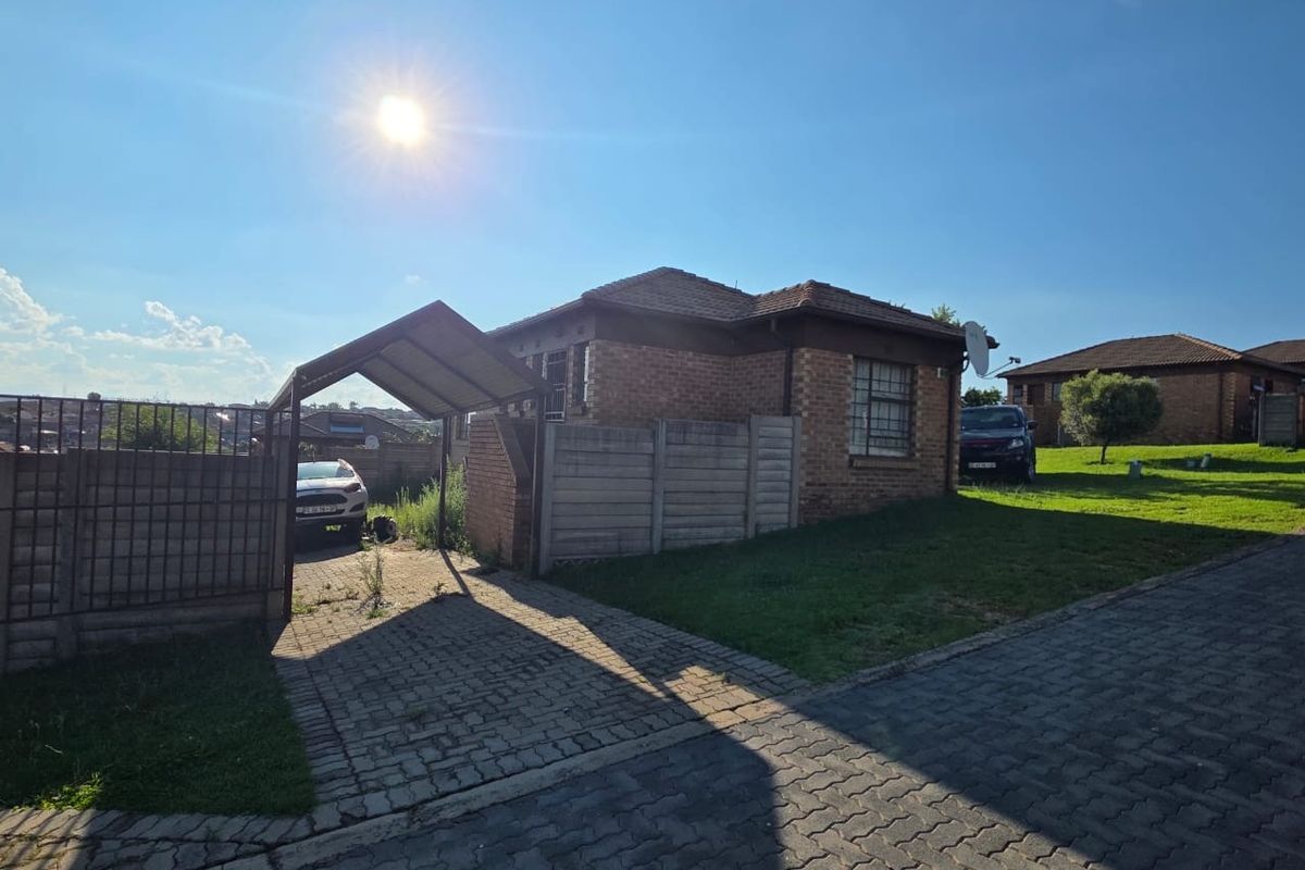 House For Sale In Centurion - Photo 3
