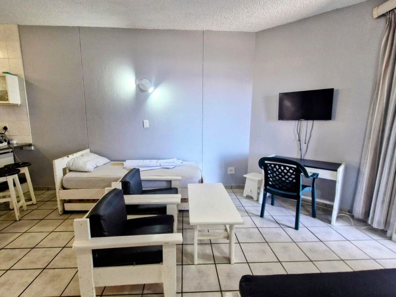 Apartment Pending Sale In Margate - Photo 8