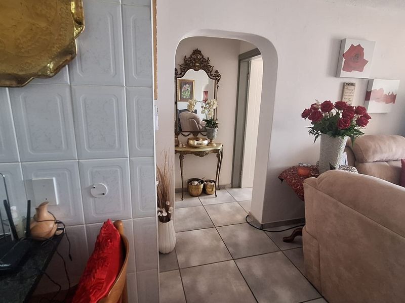 Apartment For Sale In Margate - Photo 9