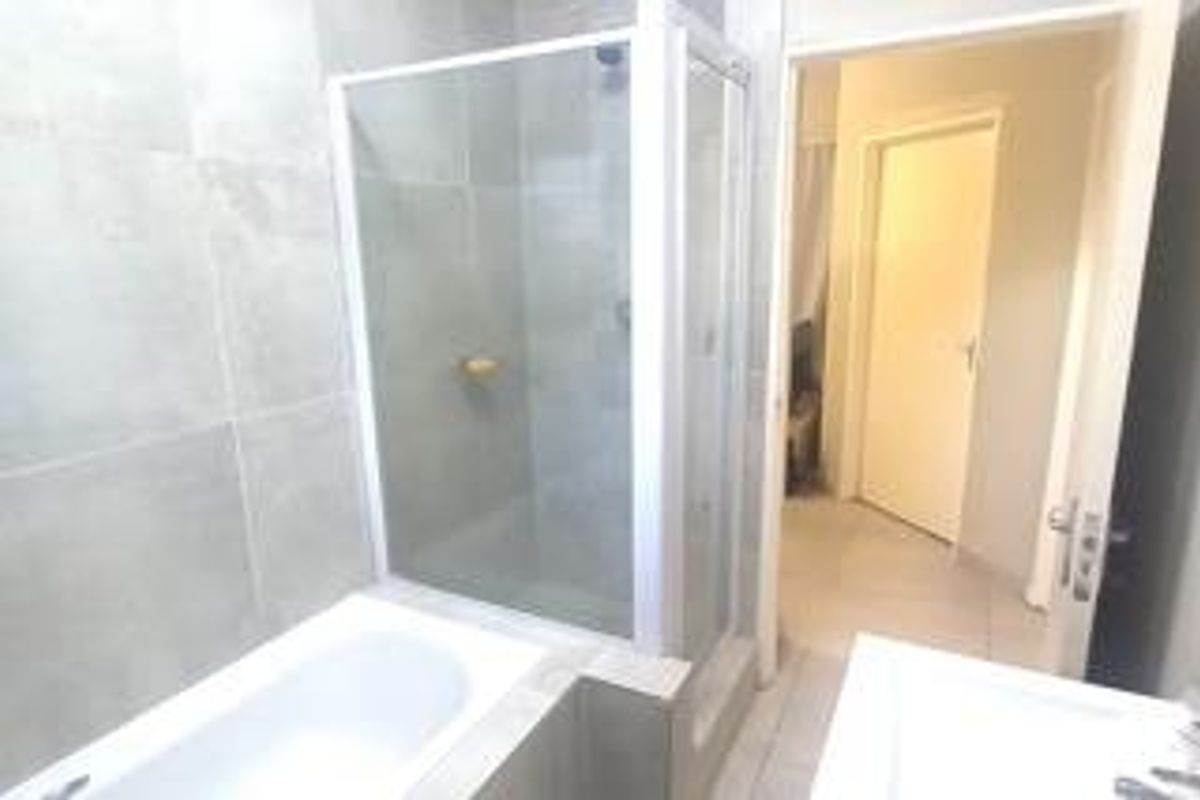 Apartment For Sale In Boksburg - Photo 5