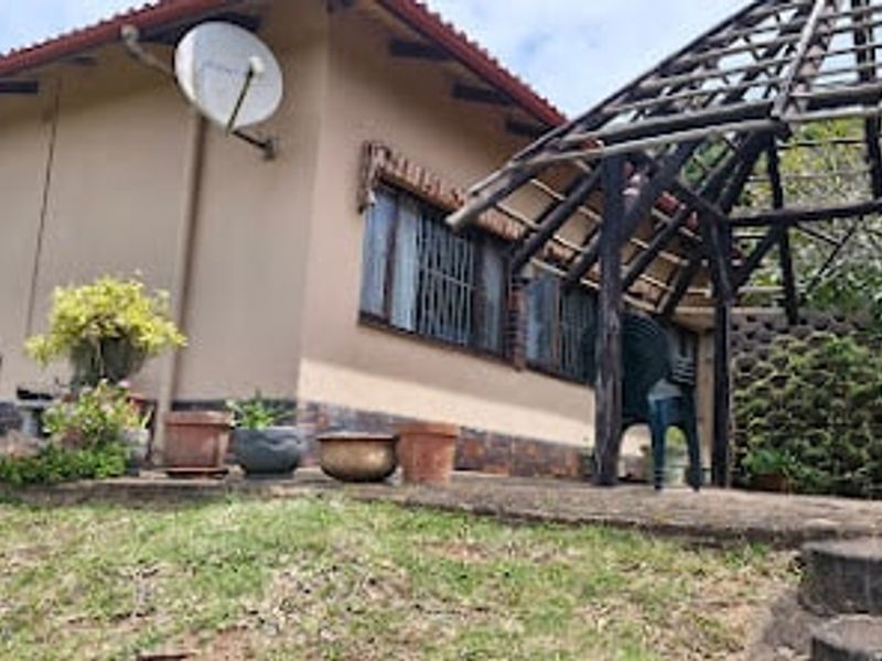 House Pending Sale In Trafalgar - Photo 5