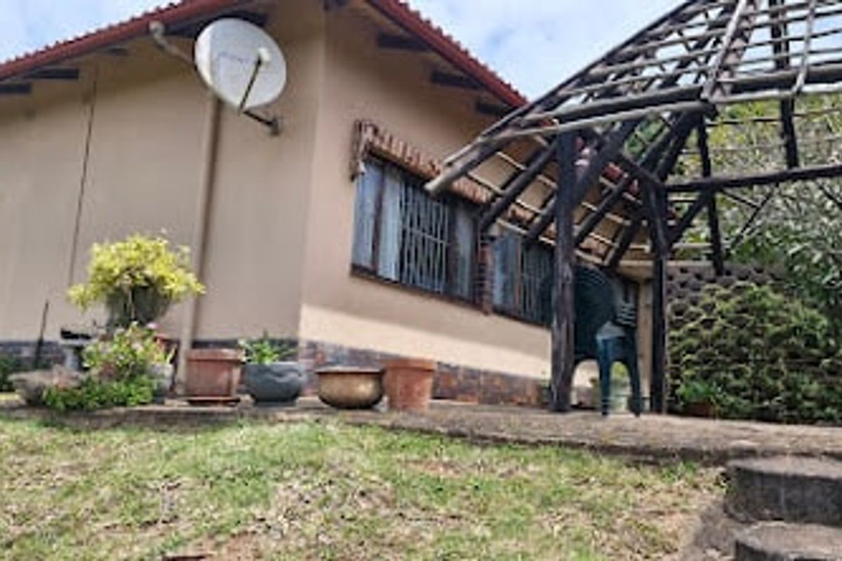 House Pending Sale In Trafalgar - Photo 5