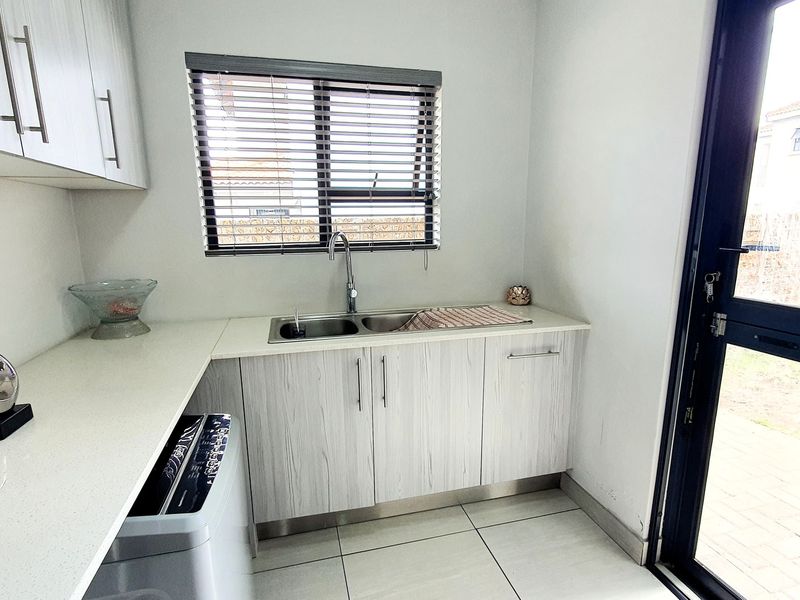 House For Sale In Boksburg - Photo 10