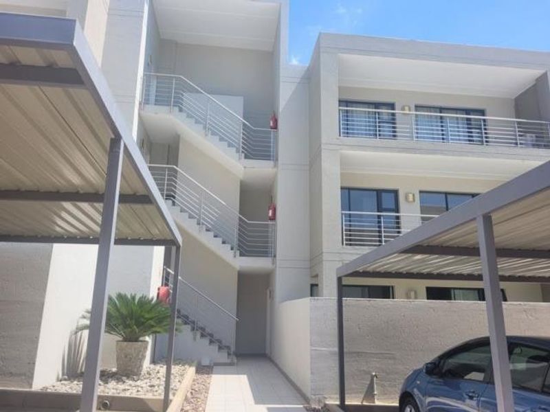 Apartment Rental Monthly In Sandton - Photo 3