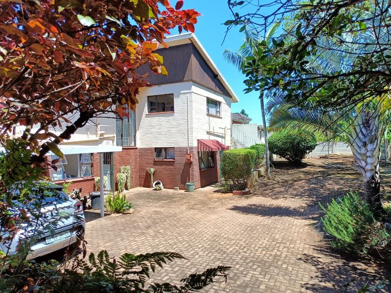 House For Sale In Margate - Photo 5