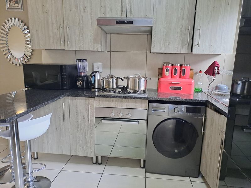 Apartment For Sale In Midrand - Photo 10