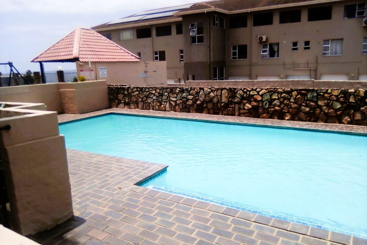 Apartment For Sale In Margate - Photo 4