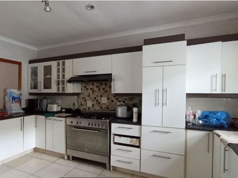 House For Sale In Edenvale - Photo 3