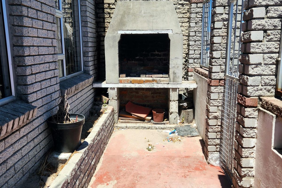 House For Sale In Mitchells Plain - Photo 3