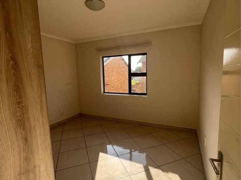 Apartment Rental Monthly In Benoni - Photo 6