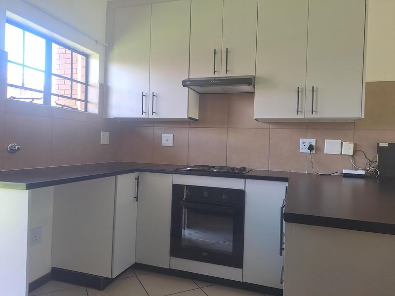 Apartment Rental Monthly In Midrand - Photo 6