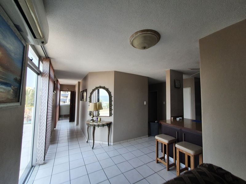 Apartment For Sale In Margate - Photo 8