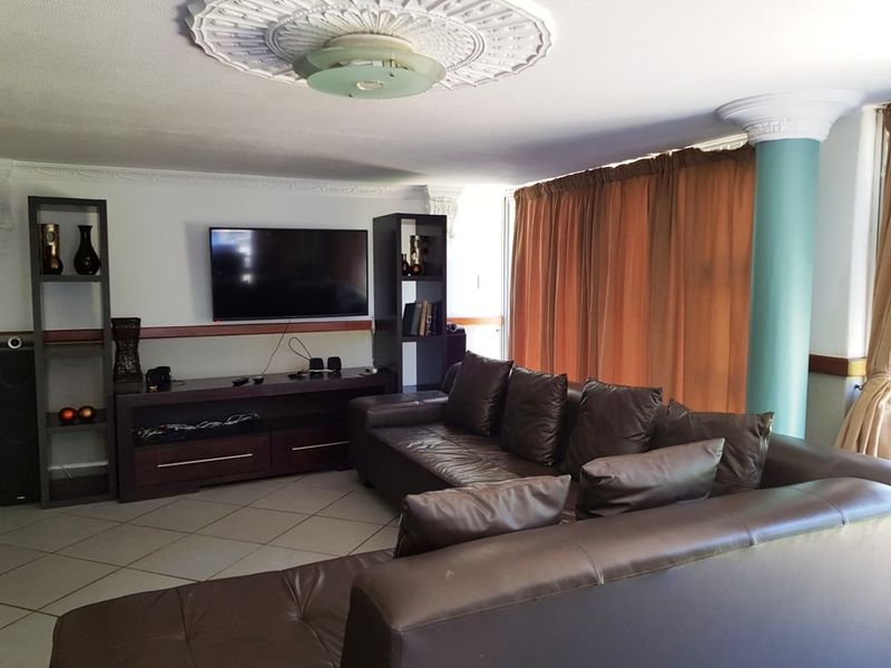 Apartment For Sale In Margate - Photo 4