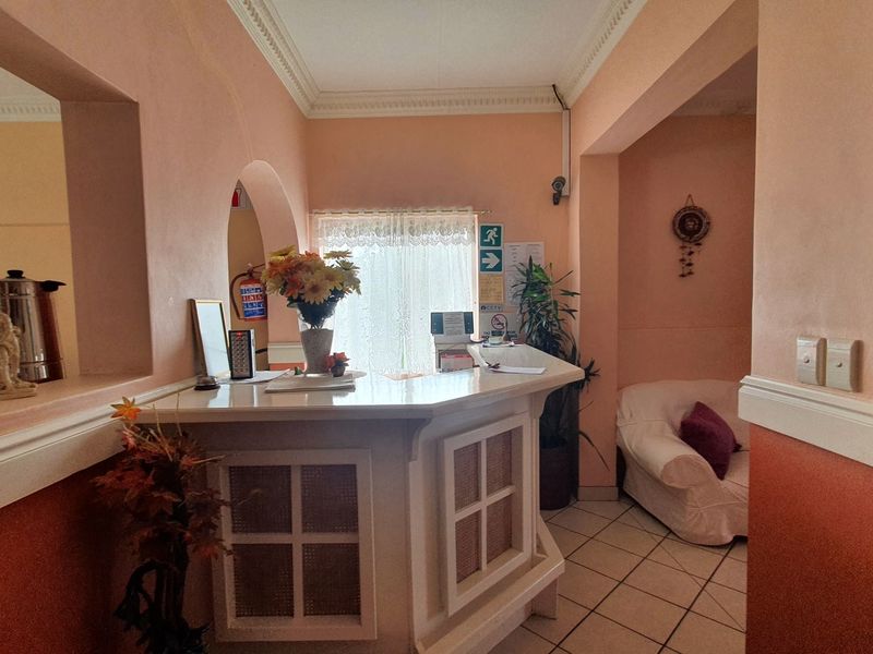 House For Sale In Margate - Photo 6