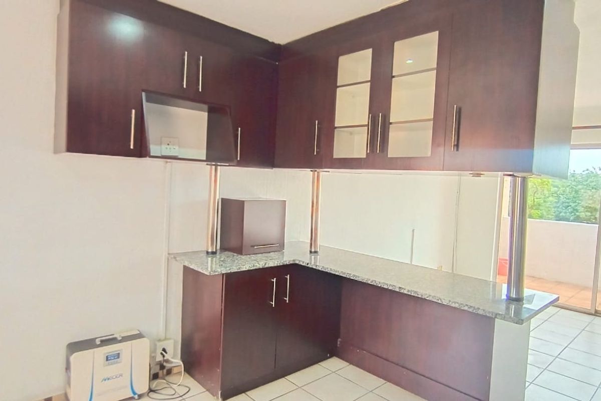 Apartment For Sale In Midrand - Photo 3