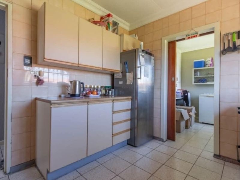 House For Sale In Springs - Photo 7