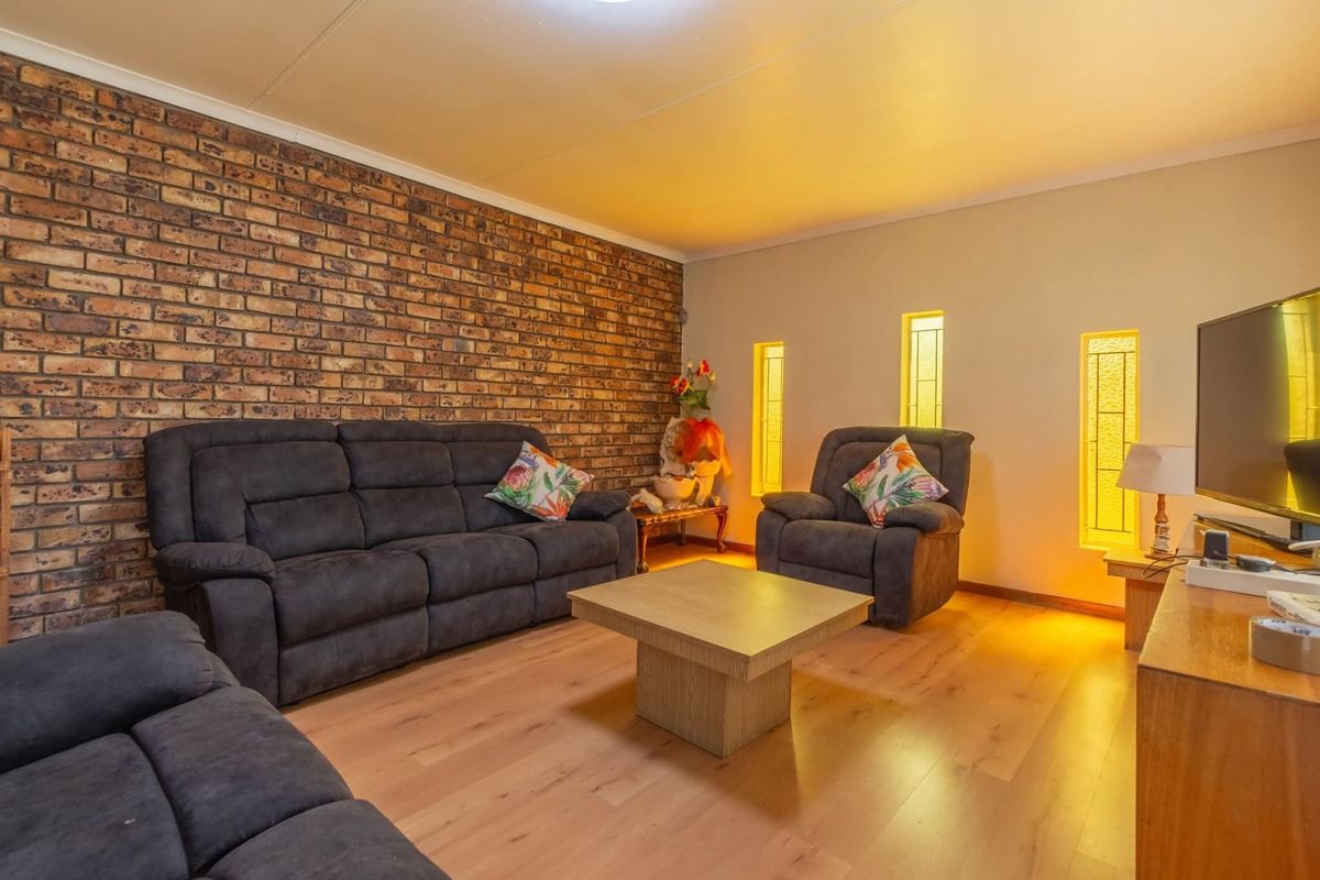 House For Sale In Springs - Photo 5