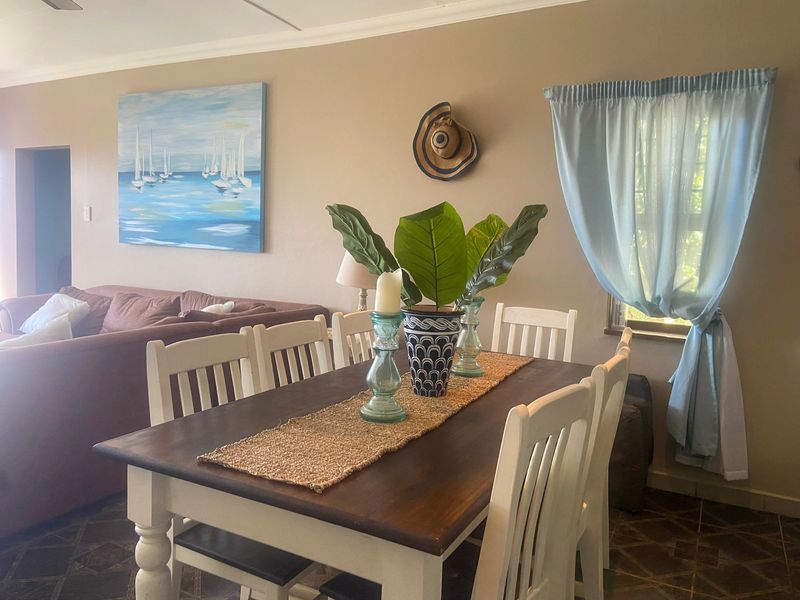House For Sale In Port Edward - Photo 7